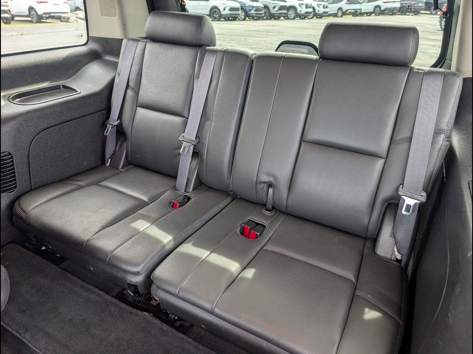 Used 2014 GMC Yukon Denali AWD/4WD image 13