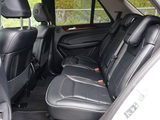 Used 2013 Mercedes-Benz ML 350 4MATIC image 23