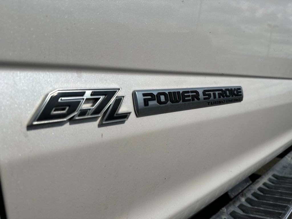Used 2019 Ford F350 Lariat w/ Lariat Ultimate Package AWD/4WD image 7