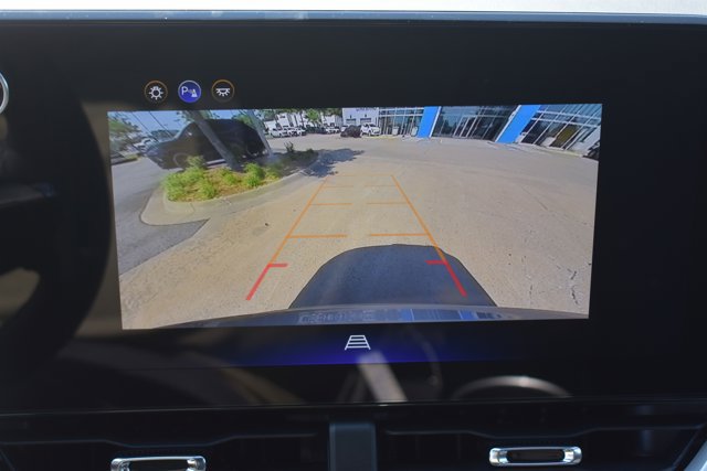 New 2026 Chevrolet Equinox LT FWD image 24