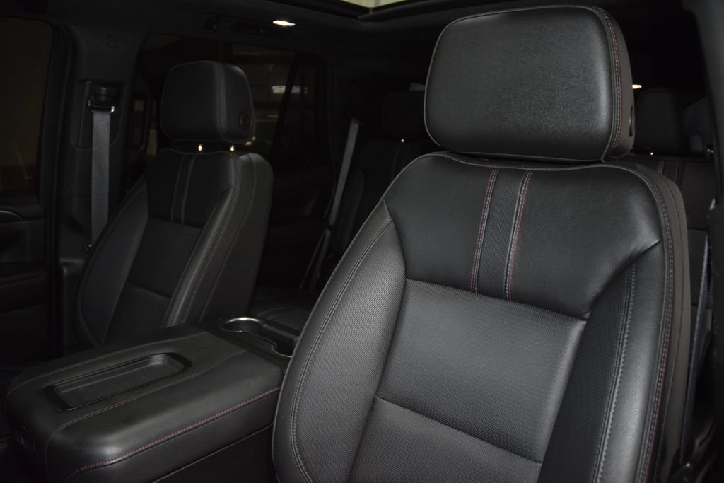 Used 2024 Chevrolet Tahoe RST w/ Luxury Package AWD/4WD image 41