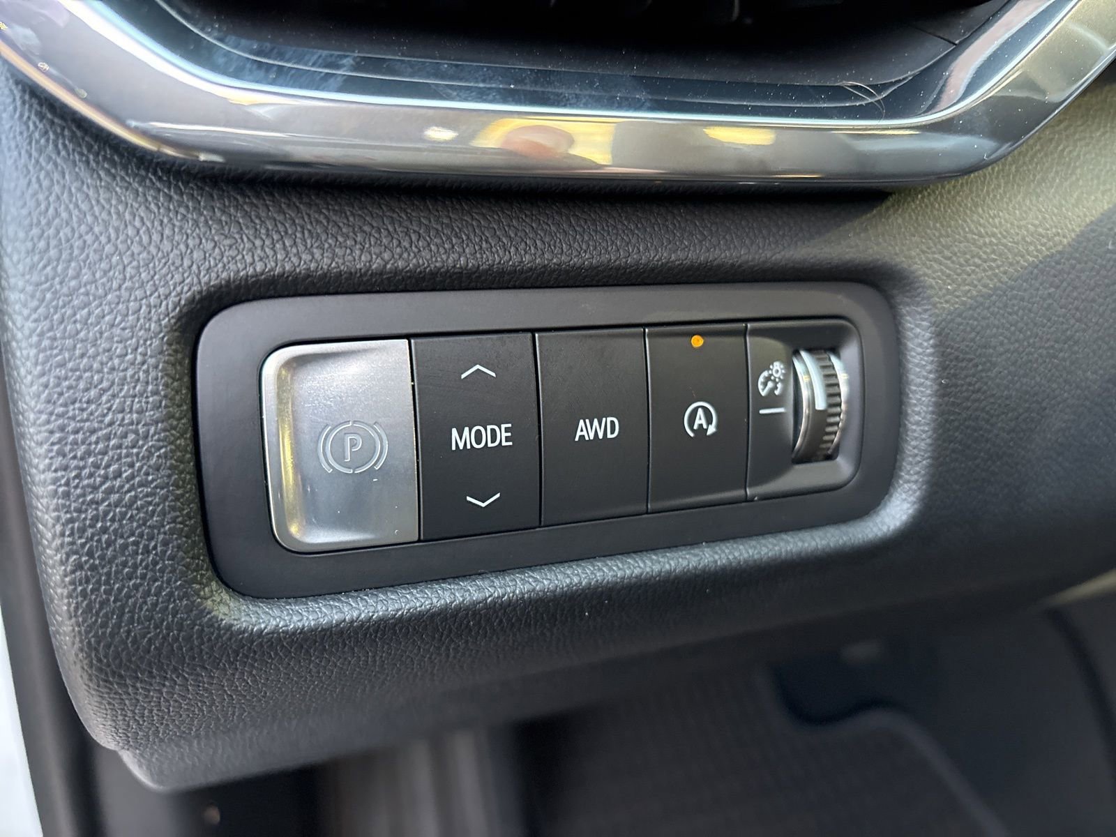 New 2026 GMC Acadia Denali Ultimate AWD/4WD image 15