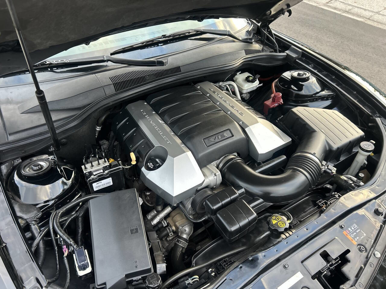 Used 2014 Chevrolet Camaro SS image 9