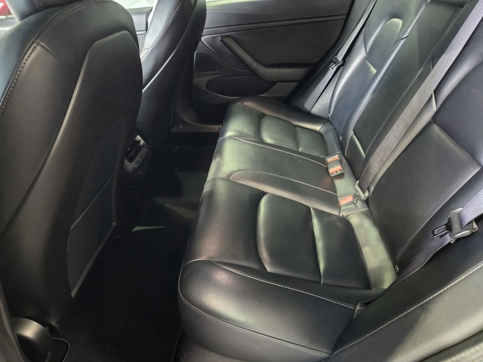 Used 2020 Tesla Model 3 Performance image 12