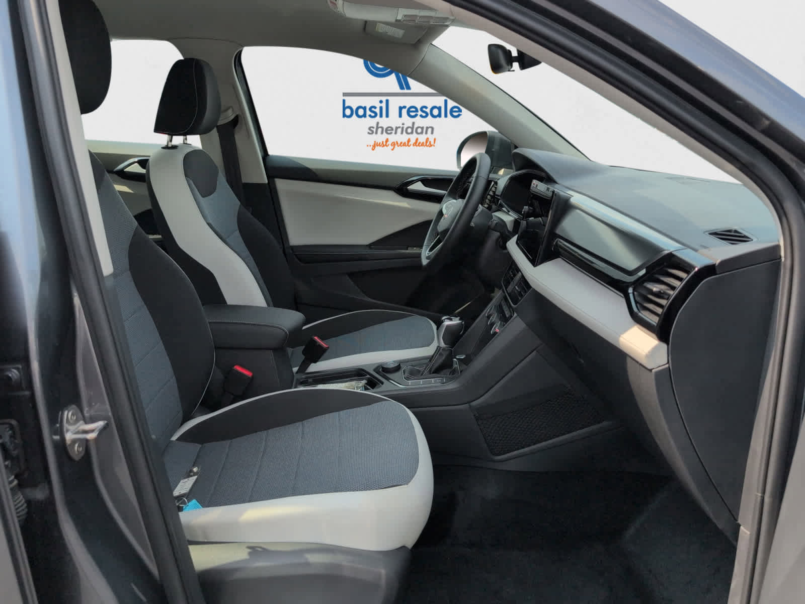 Used 2025 Volkswagen Taos S image 21