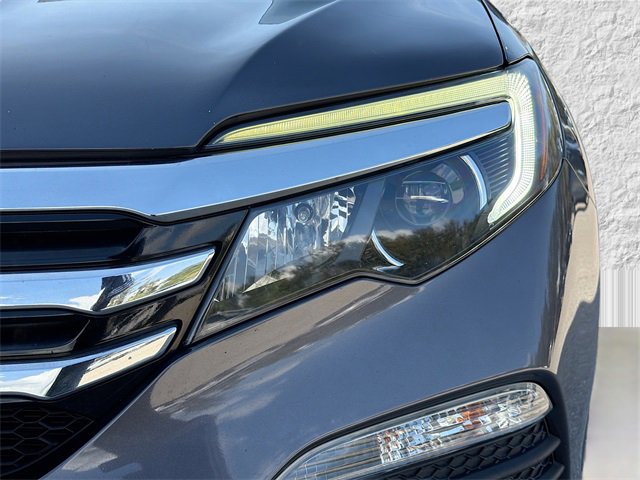 Used 2018 Honda Pilot Elite image 9