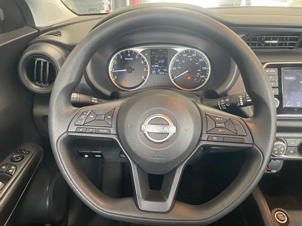 Certified 2025 Nissan Kicks Play S FWD image 13