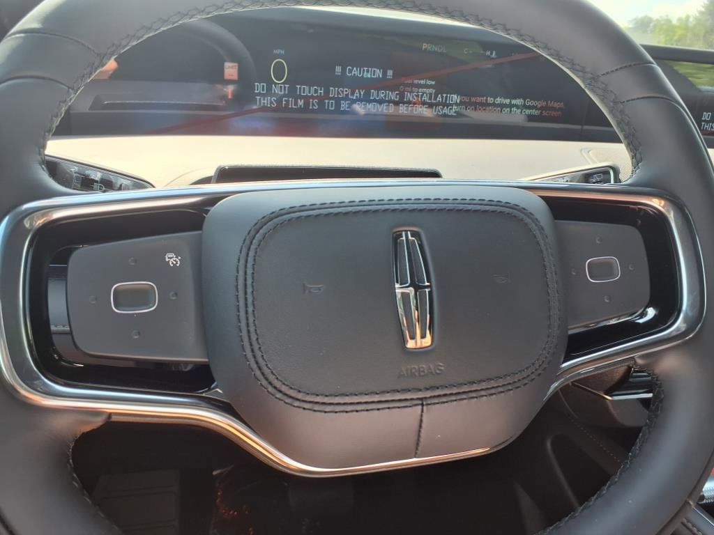 New 2025 Lincoln Nautilus Premier w/ Equipment Group 102A image 13