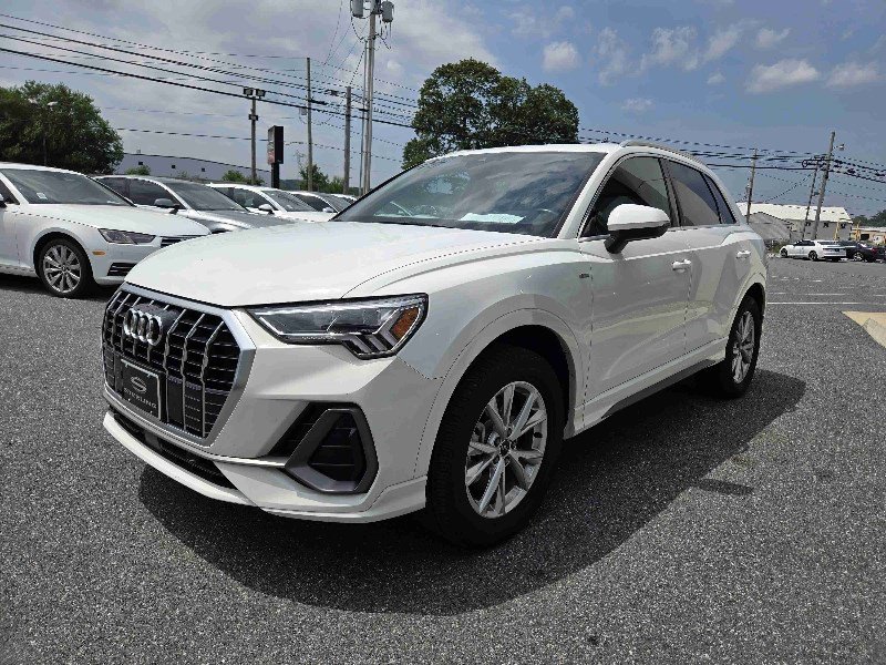 Used 2023 Audi Q3 2.0T Premium image 7