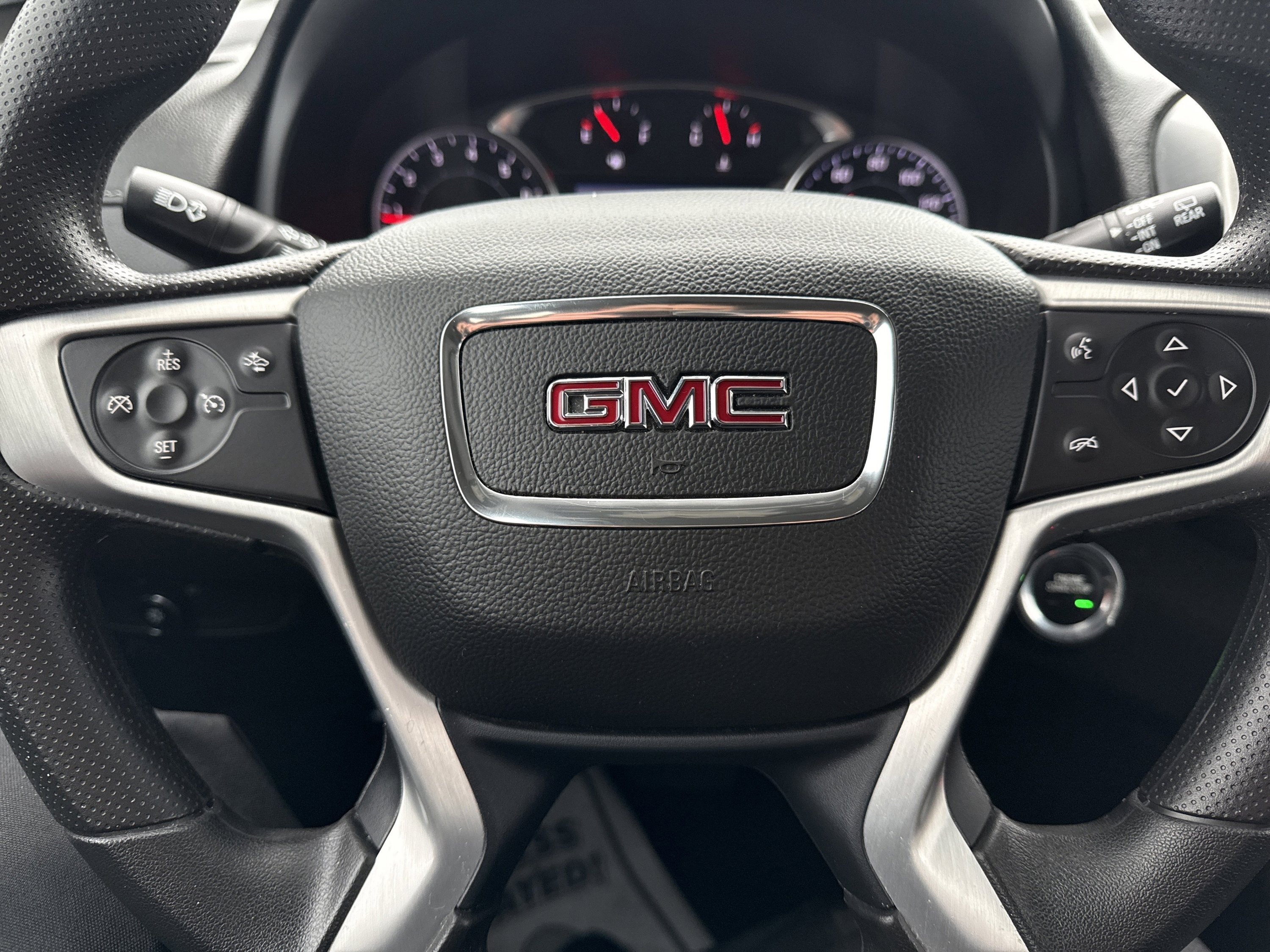 Used 2022 GMC Terrain SLE w/ Driver Convenience Package image 24