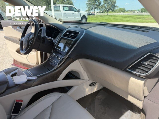 Used 2016 Lincoln MKX Select w/ Select Plus Package FWD image 37