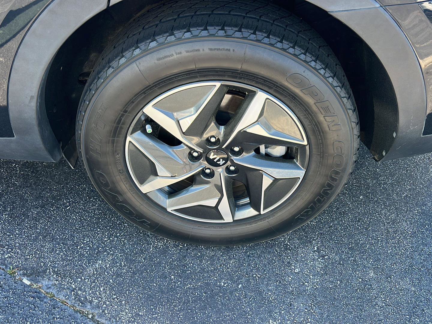 Used 2021 Kia Sorento S image 38