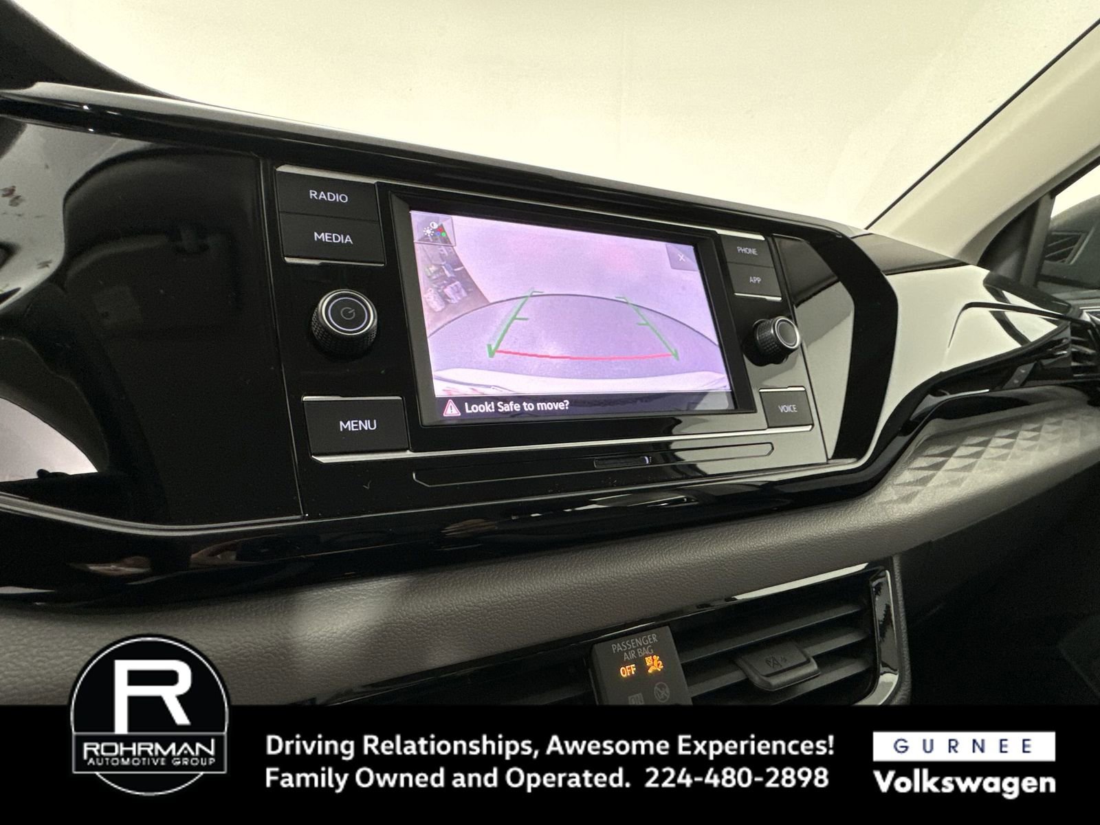 Used 2024 Volkswagen Taos S image 8