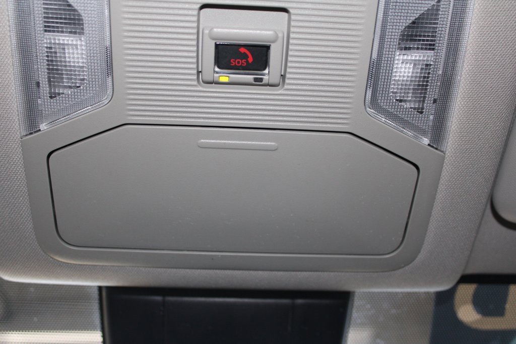 Used 2023 Toyota RAV4 LE image 33