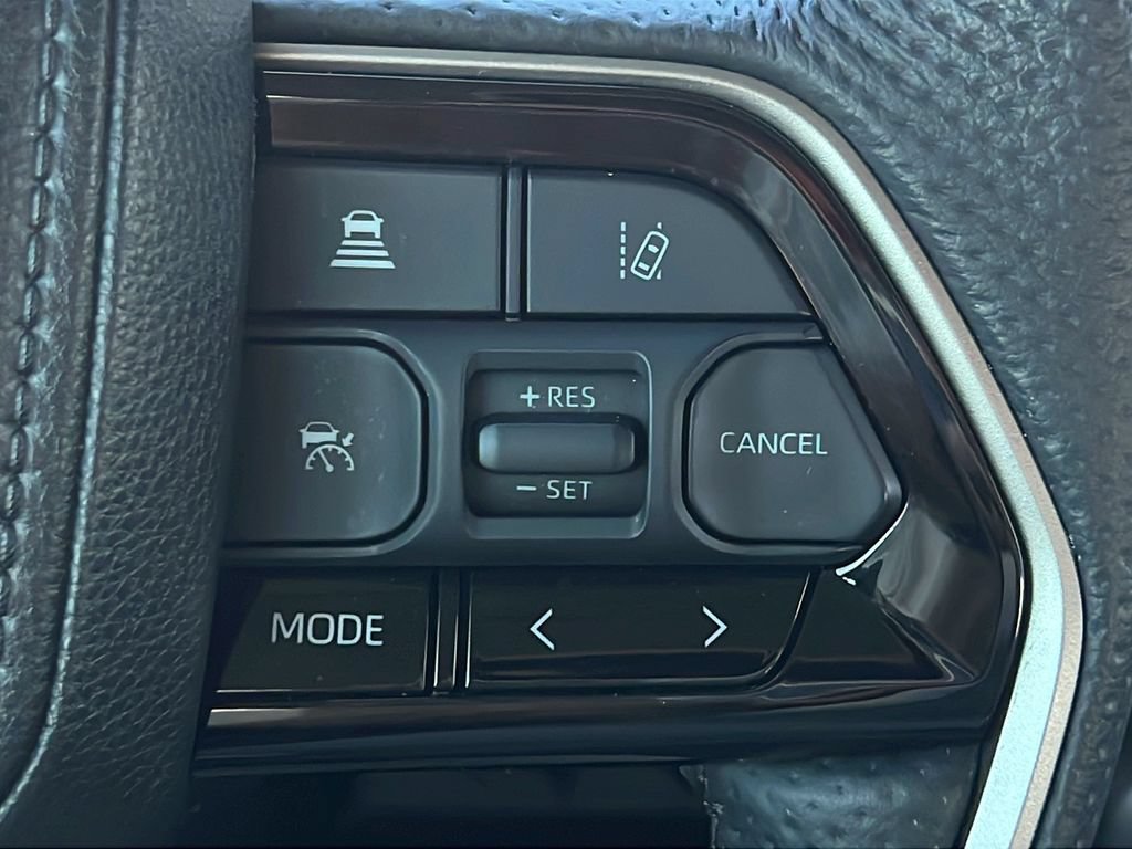 Used 2024 Toyota Tundra Limited AWD/4WD image 20