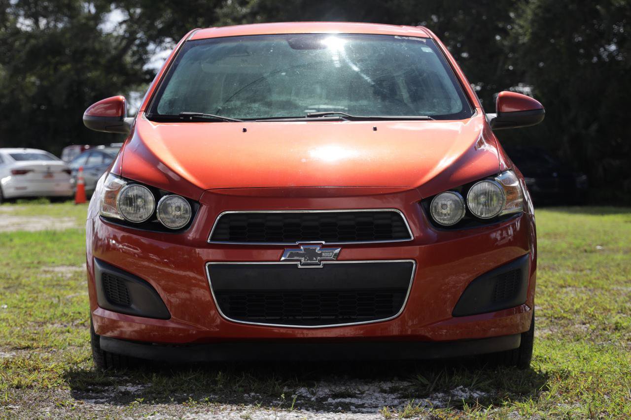 Used 2012 Chevrolet Sonic LS FWD image 17