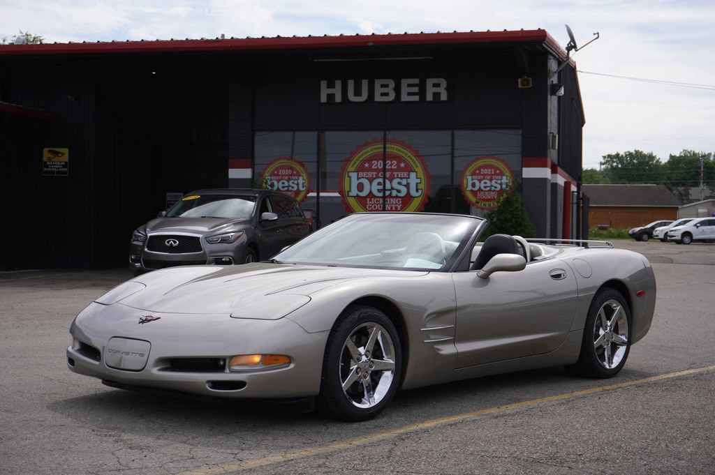 Used 2001 Chevrolet Corvette Convertible w/ Preferred Equipment Group2 RWD video 2