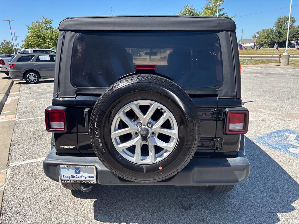 Used 2023 Jeep Wrangler Unlimited Sport AWD/4WD image 11