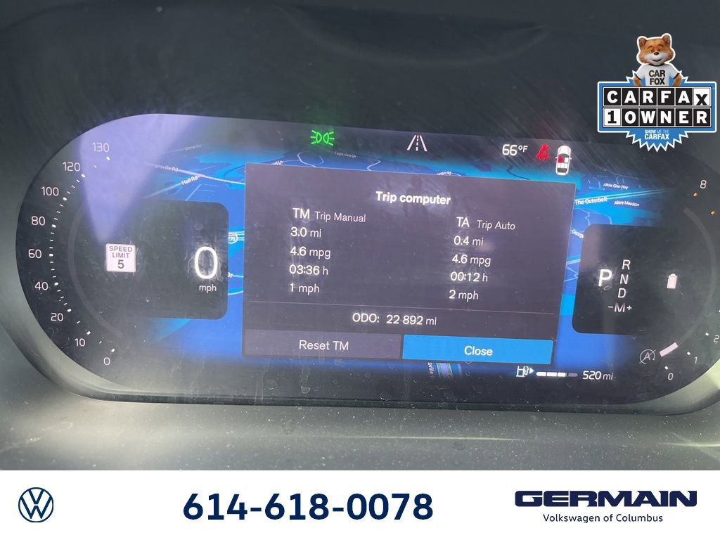 Used 2023 Volvo XC60 B5 Plus image 27