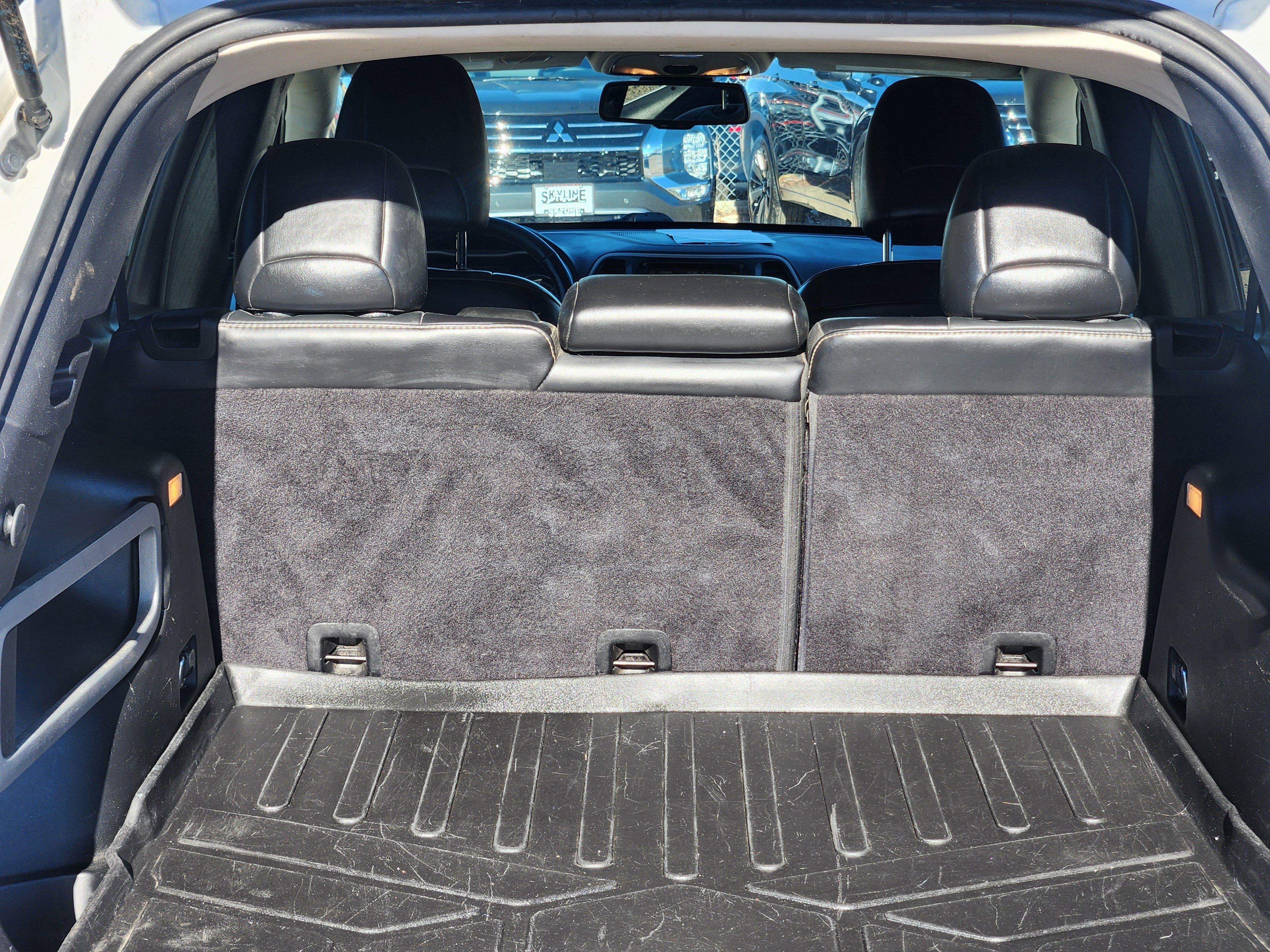 Used 2016 Jeep Cherokee Limited w/ Luxury Group image 23