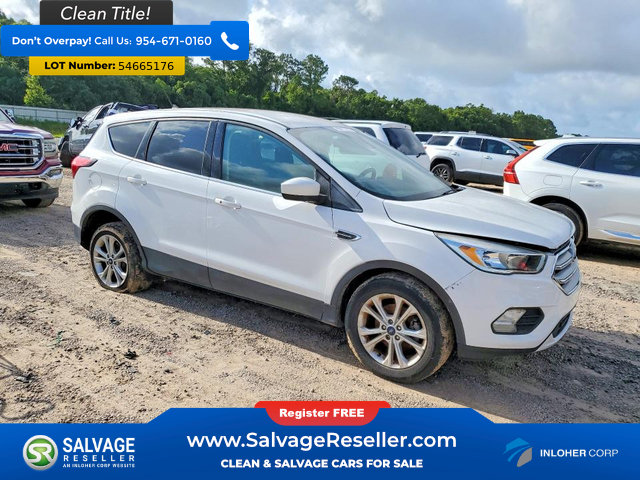 Used 2019 Ford Escape SE FWD image 5
