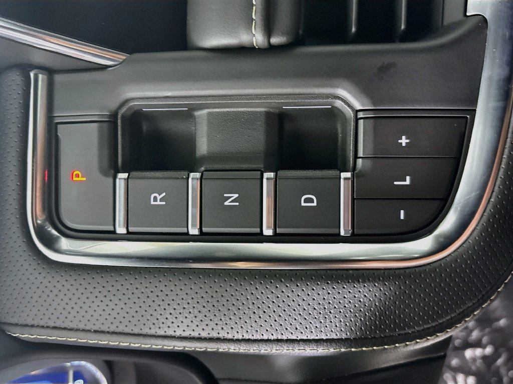 Certified 2023 Chevrolet Suburban Premier AWD/4WD image 21
