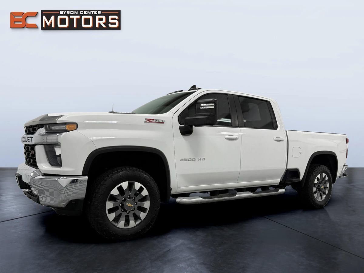Used 2022 Chevrolet Silverado 2500 LT w/ Convenience Package AWD/4WD image 2