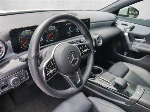 Used 2023 Mercedes-Benz CLA 250 image 10