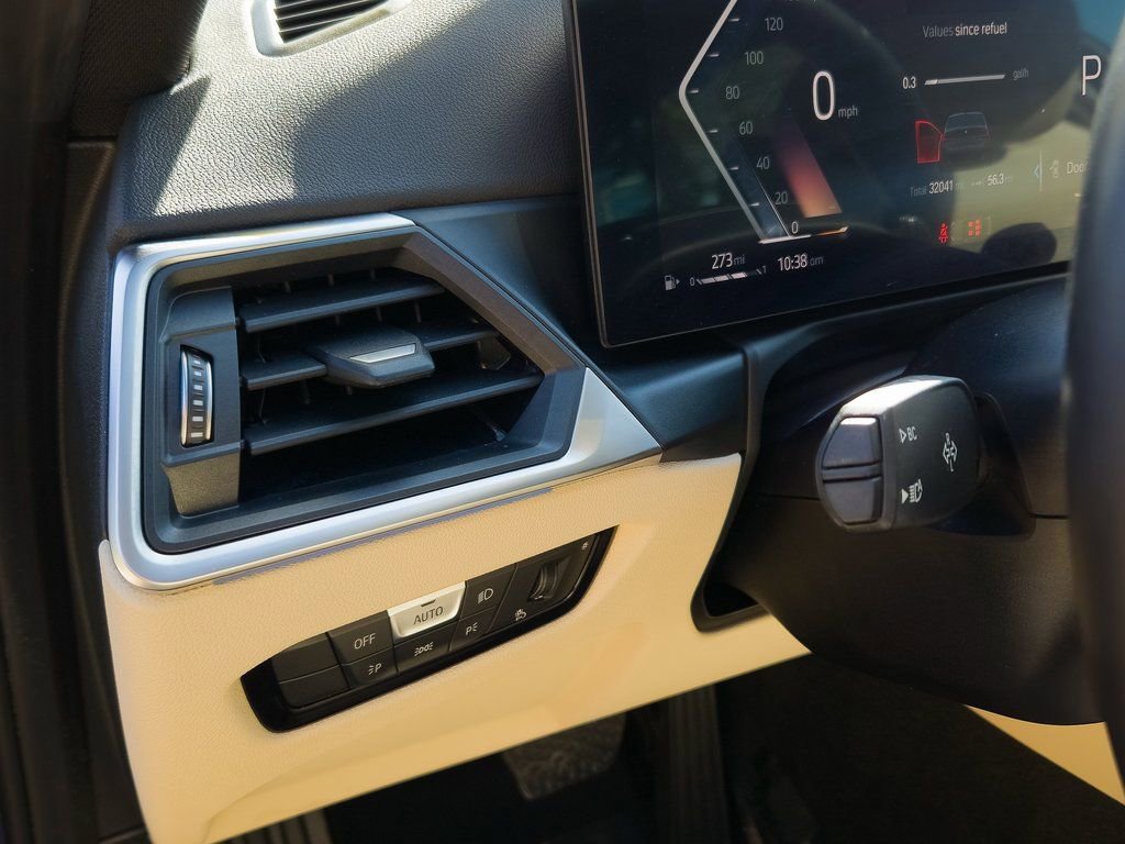 Used 2023 BMW 330i Sedan w/ Convenience Package image 13