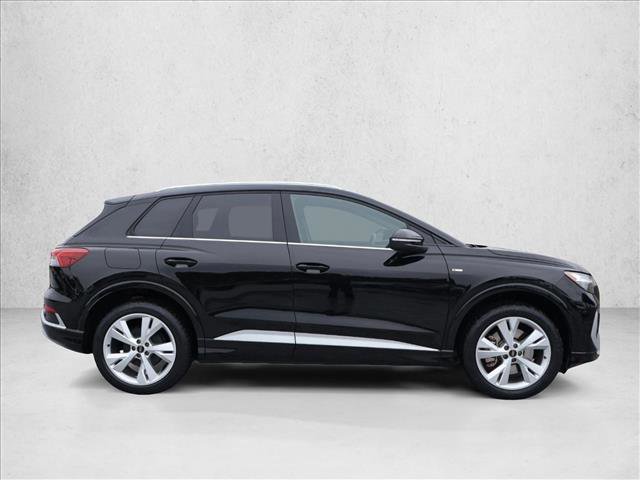 Used 2023 Audi Q4 e-tron Premium w/ Convenience Package AWD/4WD image 4