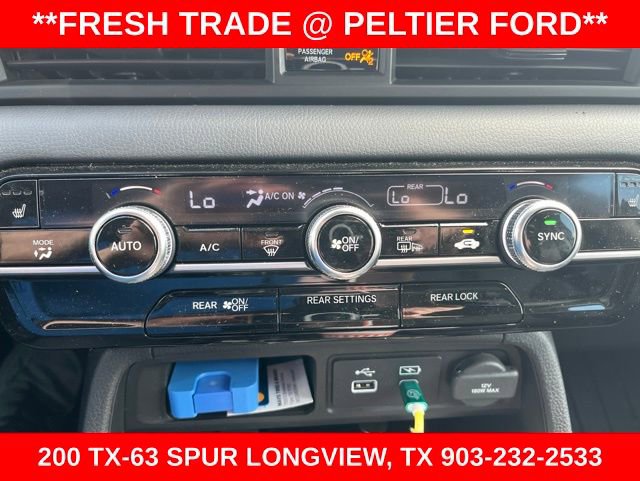 Used 2024 Honda Pilot Touring image 16