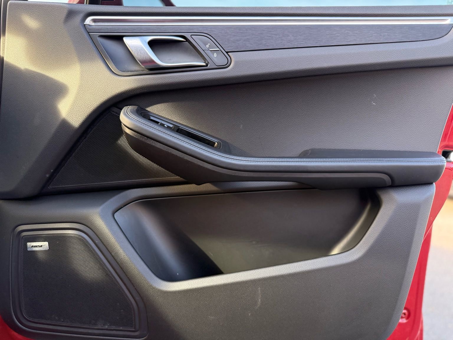 Used 2018 Porsche Macan GTS image 31