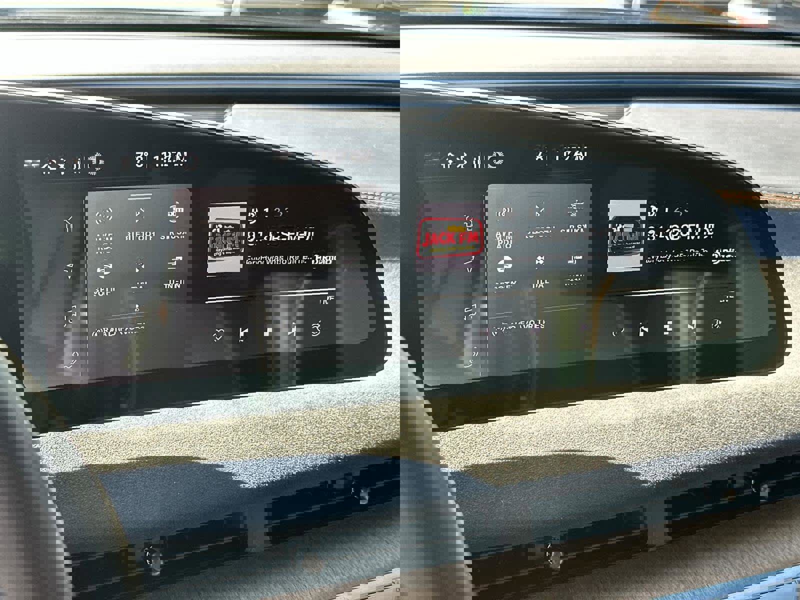 Used 2022 Lucid Air Grand Touring image 16