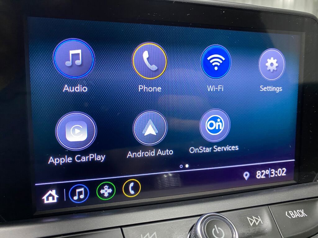 Used 2020 Chevrolet Blazer LT image 11