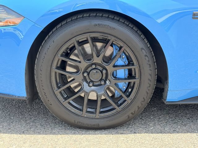Used 2022 Ford Mustang GT Premium w/ Equipment Group 401A RWD image 10