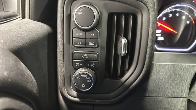 Used 2022 Chevrolet Silverado 1500 Custom w/ LPO, Dark Essentials Package AWD/4WD image 14
