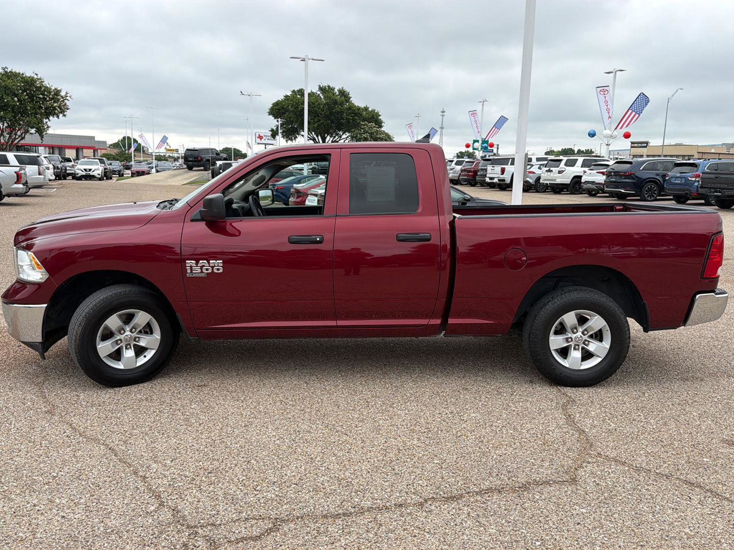 Used 2021 RAM 1500 Tradesman w/ Chrome Plus Package RWD image 6