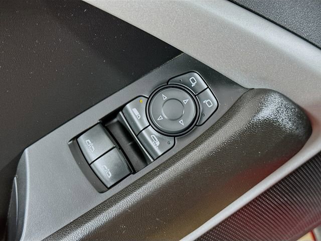 Used 2021 Chevrolet Camaro LT image 15