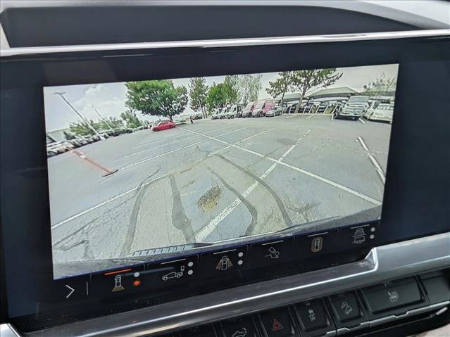 Used 2024 Chevrolet Silverado 1500 LT AWD/4WD image 13