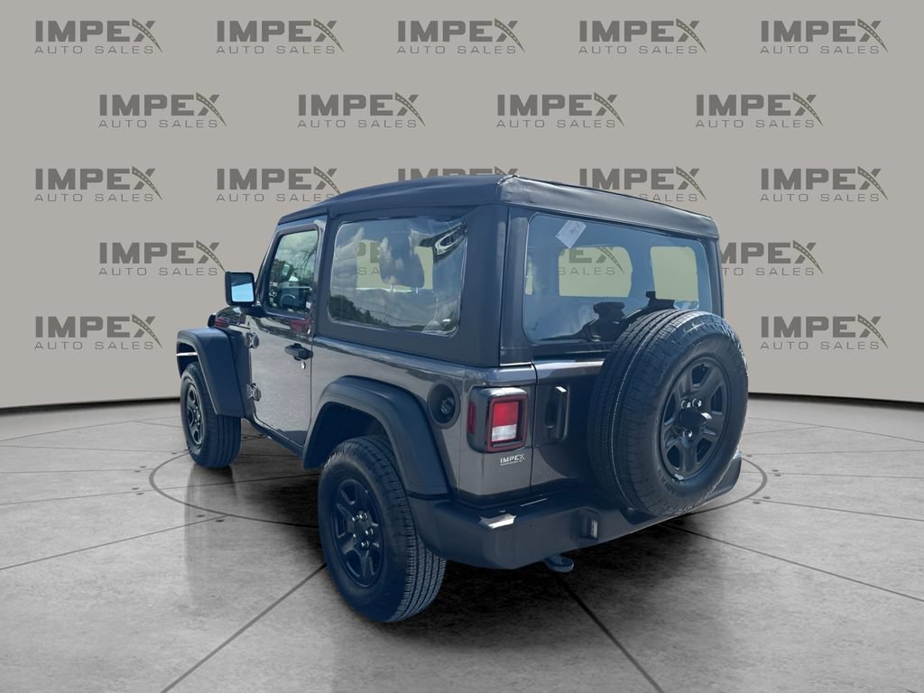 Used 2025 Jeep Wrangler Sport AWD/4WD image 2