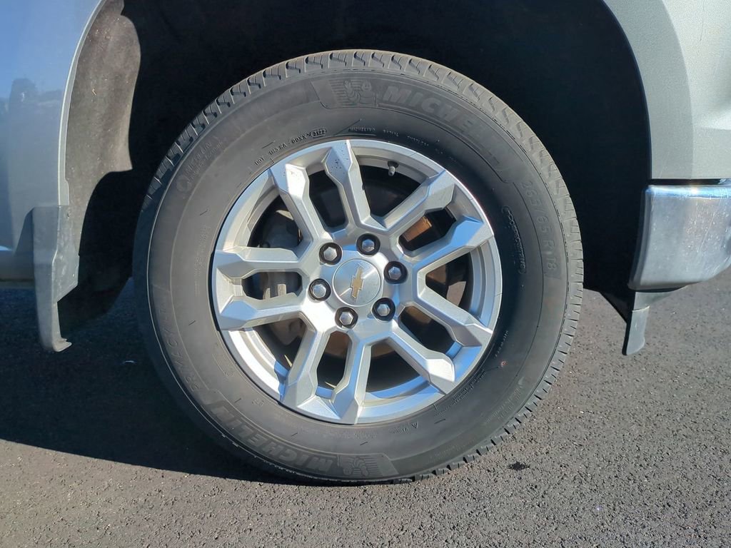 Used 2023 Chevrolet Silverado 1500 LT image 11