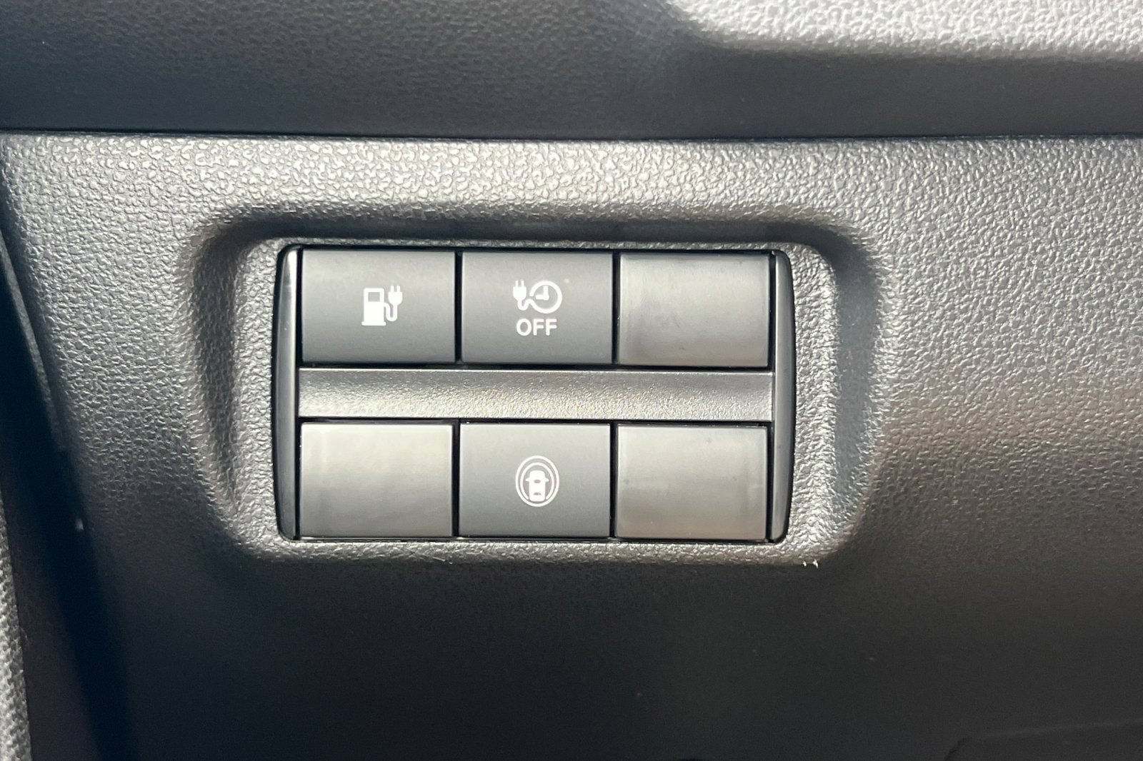 Certified 2025 Nissan Leaf S FWD image 31