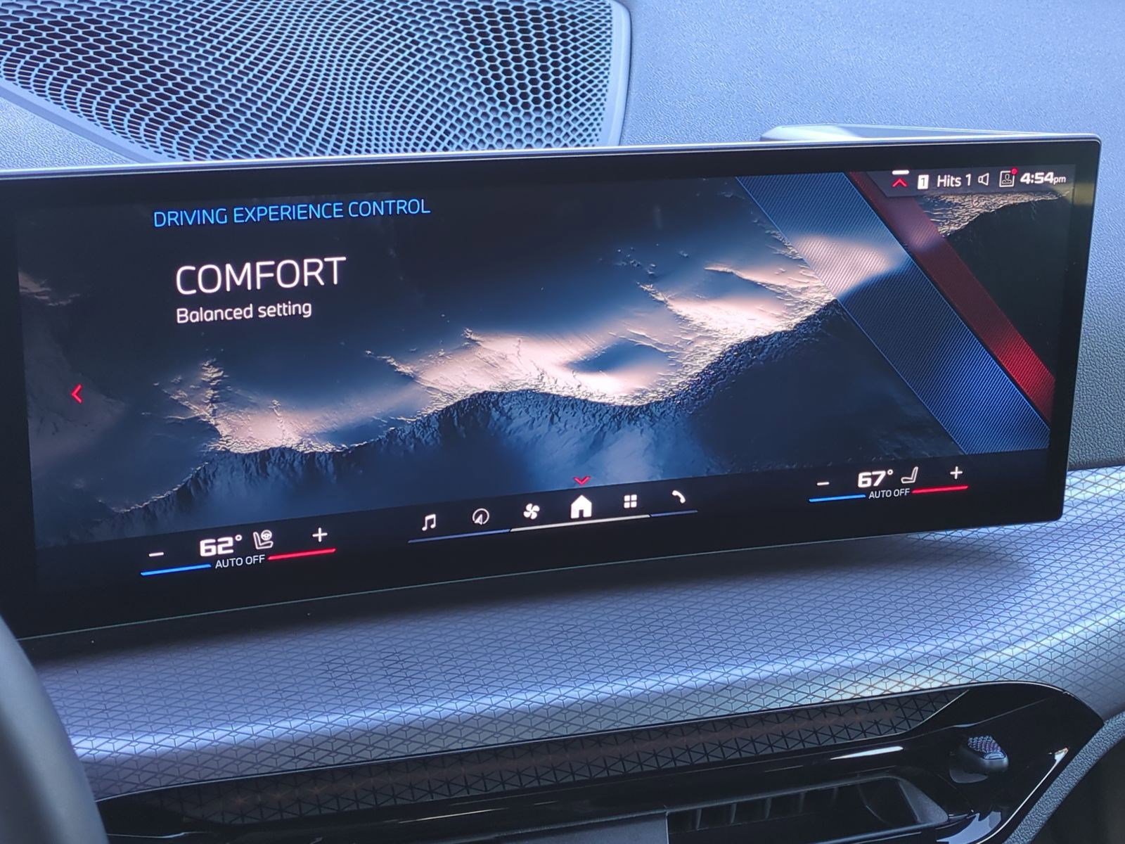 Used 2025 BMW M440i image 24