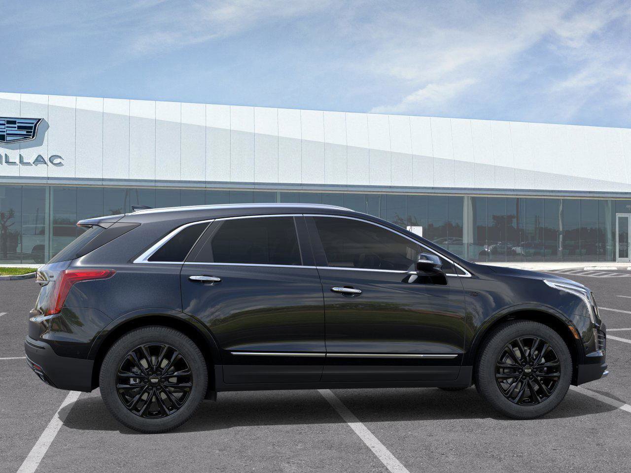 New 2026 Cadillac XT5 Premium Luxury w/ LPO, ONYX Package image 6