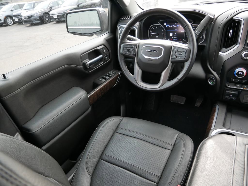 Used 2022 GMC Sierra 1500 Denali w/ Denali Premium Package image 13