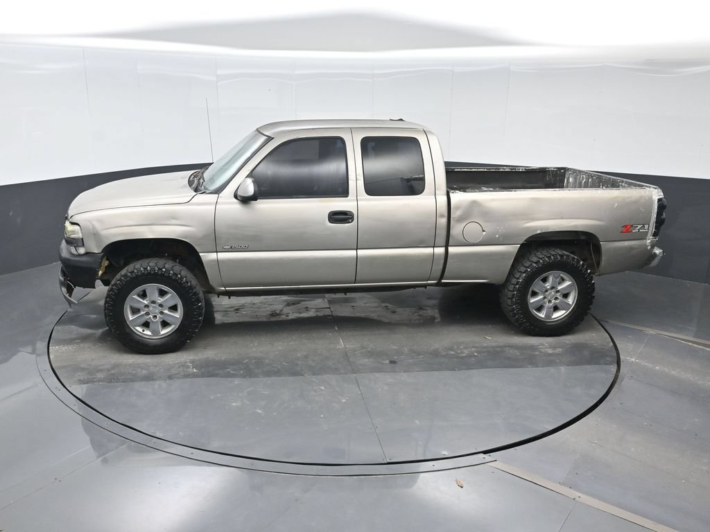 Used 2002 Chevrolet Silverado 1500 LS AWD/4WD image 16