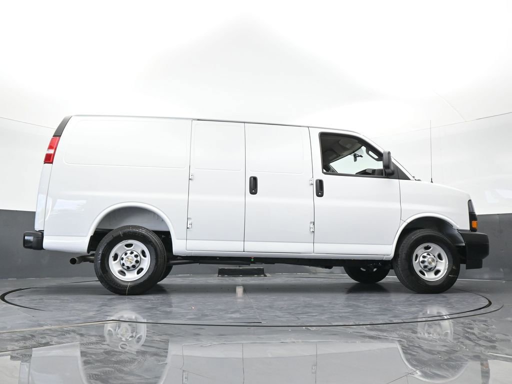 New 2025 Chevrolet Express 2500 w/ Driver Convenience Package image 57