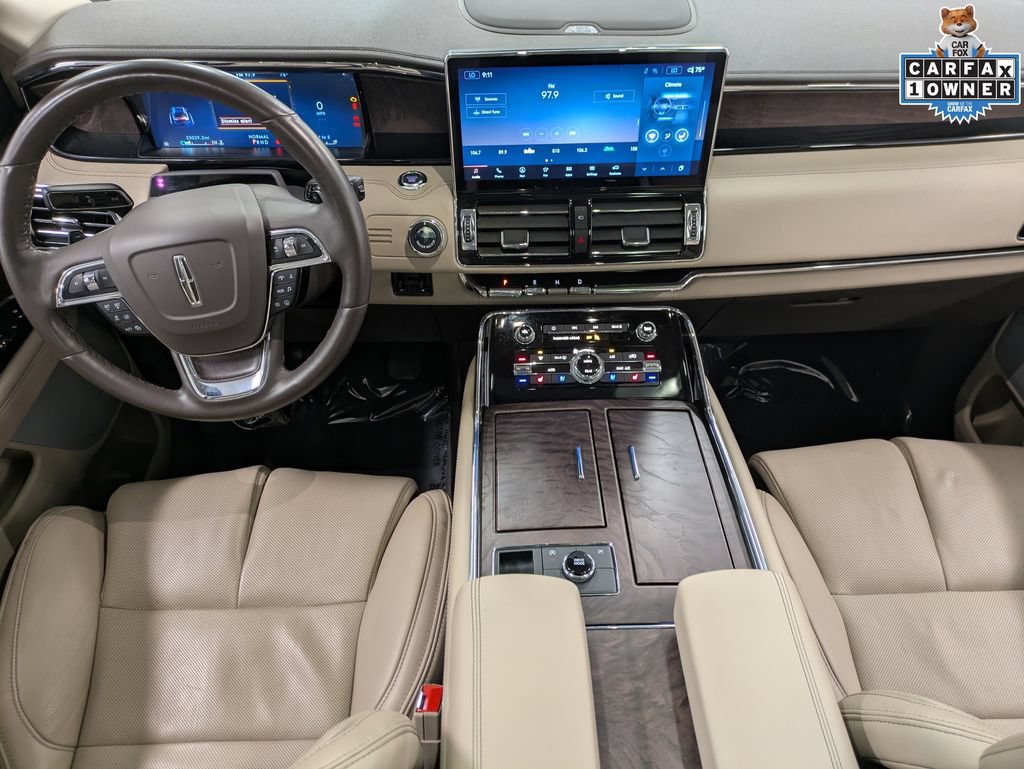 Used 2022 Lincoln Navigator Reserve AWD/4WD image 27
