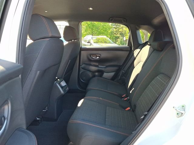 Certified 2025 Honda HR-V Sport image 10