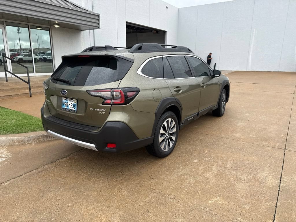 Used 2024 Subaru Outback Limited XT AWD/4WD image 7